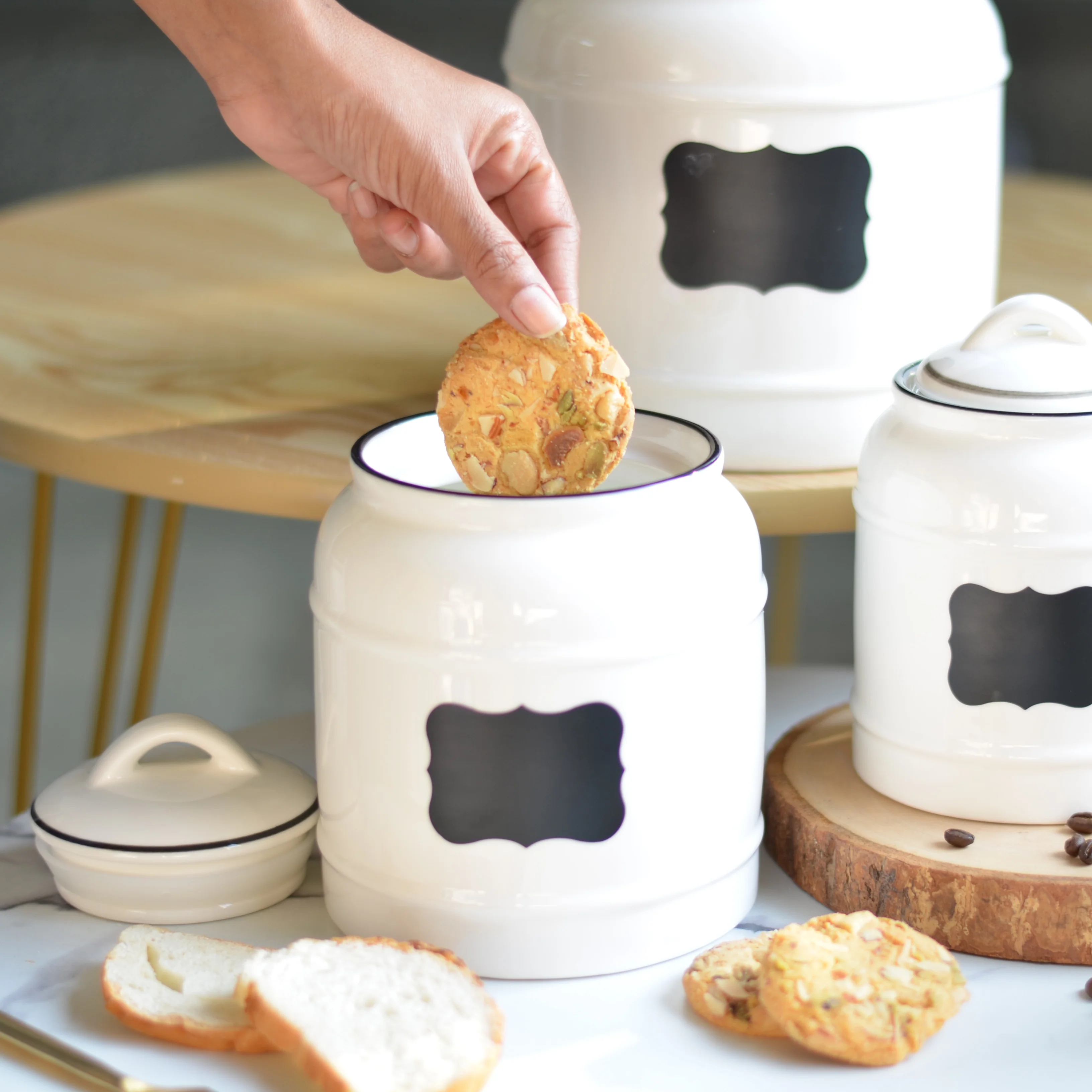 Airtight Jars Black - Image 9